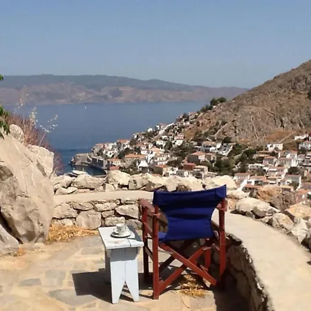 Yaya's House With Stunning Views * Hydra (Saronic Islands)