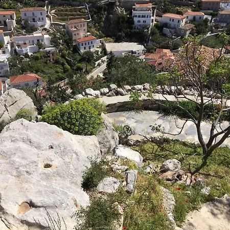 Yaya's House With Stunning Views Holiday home